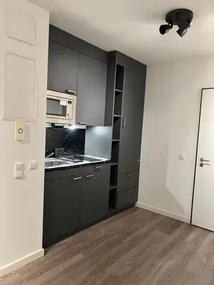 Küche/Küchenzeile in der Unterkunft Berlin Central Apartment