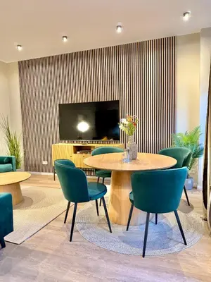 TV/Unterhaltungsangebot in der Unterkunft Lichtdurchflutetes Design-Apartment U39-1