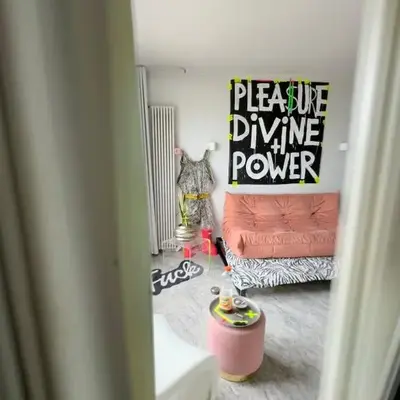 Luxury Skyline Loft Berlin with Free Parking