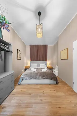 Ein Bett oder Betten in einem Zimmer der Unterkunft Loftly Modersohnstr nähe East Side Gallery nähe Uber Arena