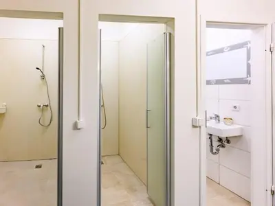 Ein Badezimmer in der Unterkunft Attic apartment in villa!