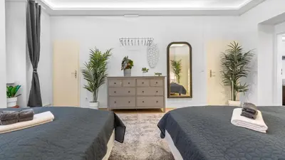 Ein Bett oder Betten in einem Zimmer der Unterkunft Gemütliches Apartment in Wedding - 75QM