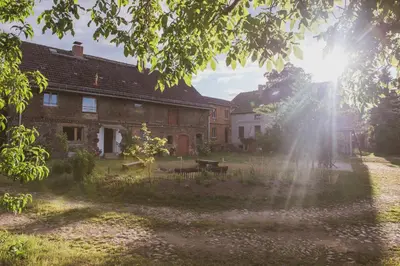 Ein Garten an der Unterkunft Gutshaus Buberow - Loft - für Seminare & Gruppen