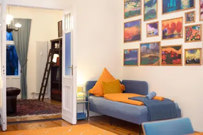 Ein Sitzbereich in der Unterkunft Villa Falkensee Berlin West Design Boutique Messe Apartment