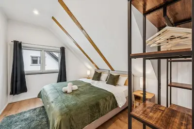 Ein Bett oder Betten in einem Zimmer der Unterkunft Ludwigsfelde Comfort Stay - 3BR Apartment