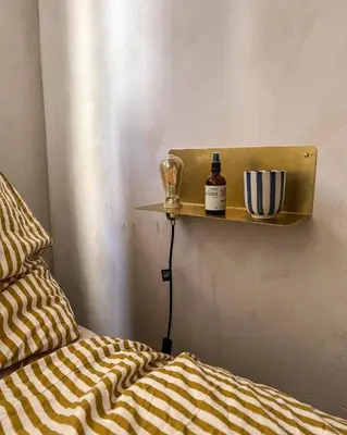 Ein Bett oder Betten in einem Zimmer der Unterkunft 70sqm Creative Design Apartment in Berlin city center - 3 rooms - balcony - walk in shower - design kitchen