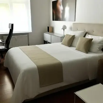Stilvolles Design-Apartment mit moderner Küche & Homeoffice
