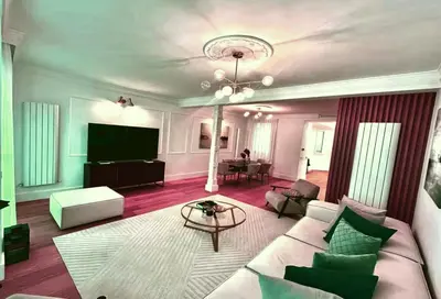 Ein Sitzbereich in der Unterkunft Moderne 4-Zimmer-Wohnung