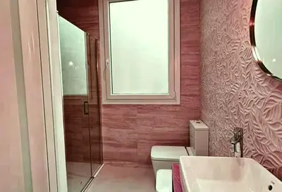 Ein Badezimmer in der Unterkunft Moderne 4-Zimmer-Wohnung