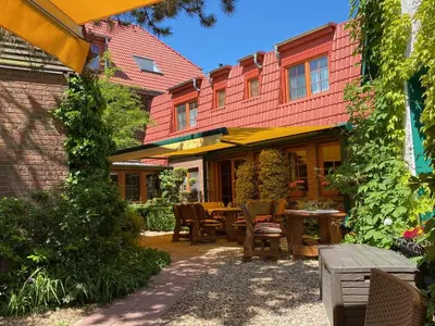 Das Gebäude in dem sich das Hotel befindet