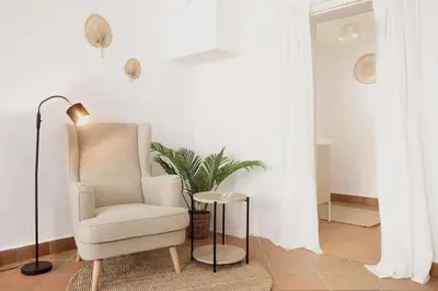 Ein Sitzbereich in der Unterkunft gemütliches, helles Apartment mit offener Küche