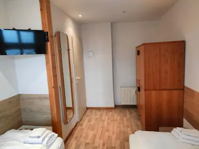 Ein Bett oder Betten in einem Zimmer der Unterkunft Möblierte Wohnung in Grünheide - Hangelsberg Nähe Tesla