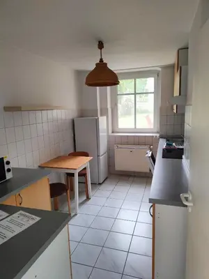 Küche/Küchenzeile in der Unterkunft Möblierte Wohnung in Grünheide - Hangelsberg Nähe Tesla