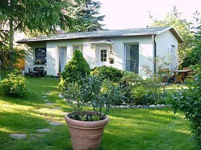 Ein Garten an der Unterkunft Feriendomizil Hönow