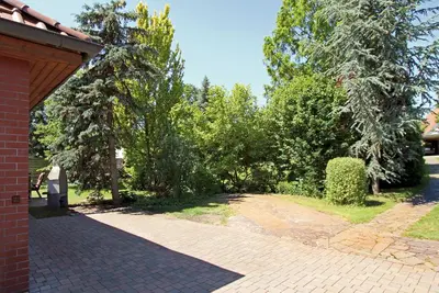 Ein Garten an der Unterkunft Feriendomizil Hönow