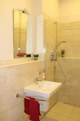 Ein Badezimmer in der Unterkunft Stars Berlin Apartments Zillestraße