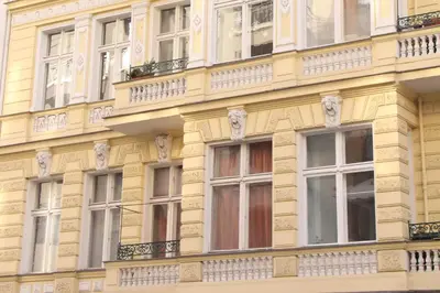 Das Gebäude in dem sich die Ferienwohnung befindet