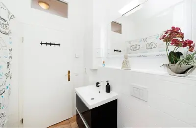 Ein Badezimmer in der Unterkunft Grand Central Mitte Apartment