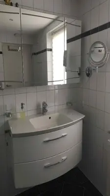 Ein Badezimmer in der Unterkunft Holiday home in Beelitz 2608