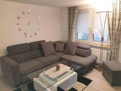 Ein Sitzbereich in der Unterkunft Holiday home in Beelitz 2608