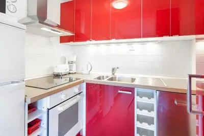 Küche/Küchenzeile in der Unterkunft The Maybach - rooftop living XBerg, 1BR, 1 living room, group & family friendly, 2 - 4 Guests