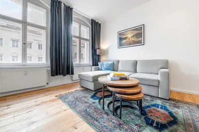 Ein Sitzbereich in der Unterkunft The Rheinsberger Mitte, 80m2, 2BR & Living Room, downtown location, Sleeps 6