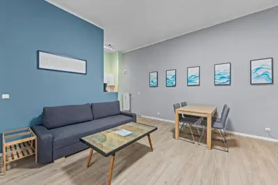 Ein Sitzbereich in der Unterkunft Apartment Uthman Berlin-Neukölln
