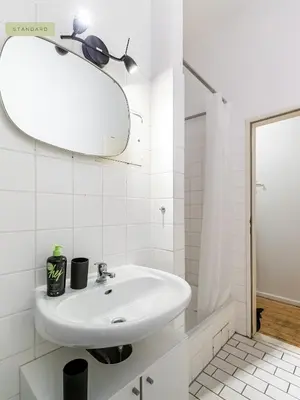 Ein Badezimmer in der Unterkunft Apartments Berlin Niederbarnimstraße