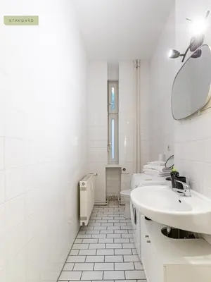Ein Badezimmer in der Unterkunft Apartments Berlin Niederbarnimstraße