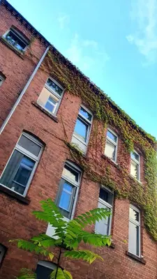 Das Gebäude in dem sich das Hostel befindet