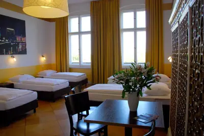 Ein Bett oder Betten in einem Zimmer der Unterkunft Grand Hostel Berlin Classic