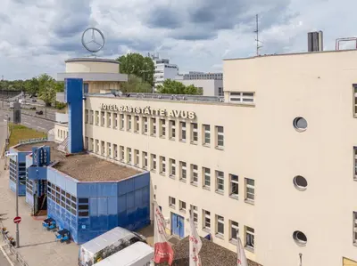 Das Gebäude in dem sich das Motel befindet