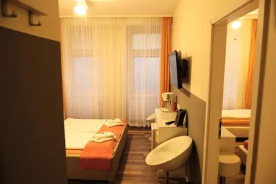 TV/Unterhaltungsangebot in der Unterkunft City Guesthouse Pension Berlin