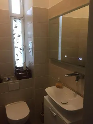 Ein Badezimmer in der Unterkunft Rathaus-Pension 1685