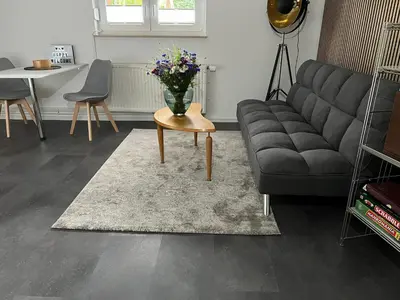 Ein Sitzbereich in der Unterkunft Ferienwohnung vor den Toren Berlins