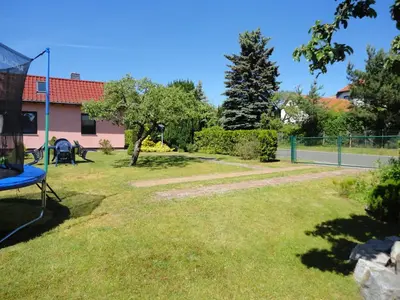 Ein Garten an der Unterkunft Ferienhaus Krüger