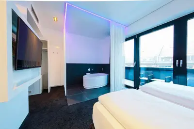 Ein Bett oder Betten in einem Zimmer der Unterkunft LINDEMANN'S