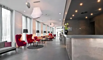 Ein Sitzbereich in der Unterkunft COSMO Hotel Berlin Mitte