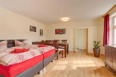 Ein Bett oder Betten in einem Zimmer der Unterkunft Altstadt Ferienwohnung