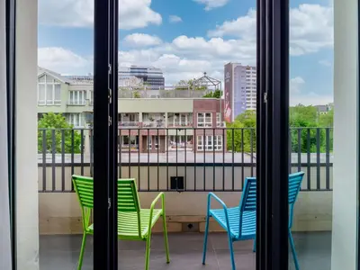 Ein Balkon oder eine Terrasse in der Unterkunft MERCURE Hotel Berlin Wittenbergplatz