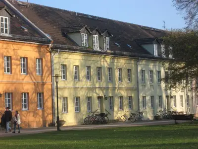 Das Gebäude in dem sich die Ferienwohnung befindet