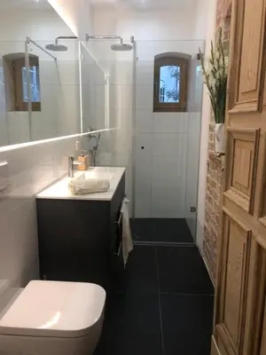Ein Badezimmer in der Unterkunft Villa Erica