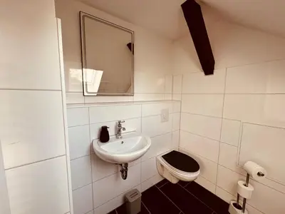 Ein Badezimmer in der Unterkunft Moderne Wohnung im Grünen in WRN