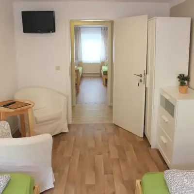 Doppelzimmer - Monteurswohnung - Arbeiterwohnung 4-8 Personen