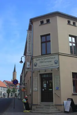 Das Gebäude in dem sich die Pension befindet