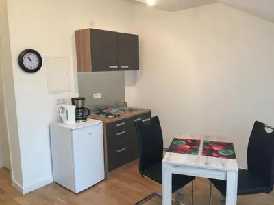 Küche/Küchenzeile in der Unterkunft A10 Apartmenthaus