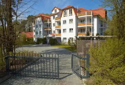 Das Gebäude in dem sich die Ferienwohnung befindet