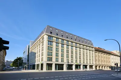 Das Gebäude in dem sich das Hotel befindet