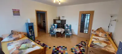 Ein Sitzbereich in der Unterkunft Ferienhaus - Wohnung- Havelblick