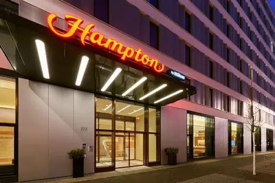Das Gebäude in dem sich das Hotel befindet